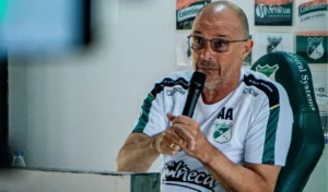 Fin de ciclo: Alfredo Arias no es más técnico del Deportivo Cali.