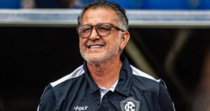 JUAN CARLOS OSORIO FUE DESPEDIDO EN BRASIL